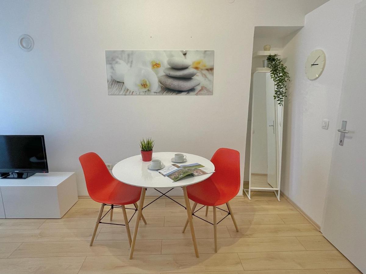 Antons Apartma